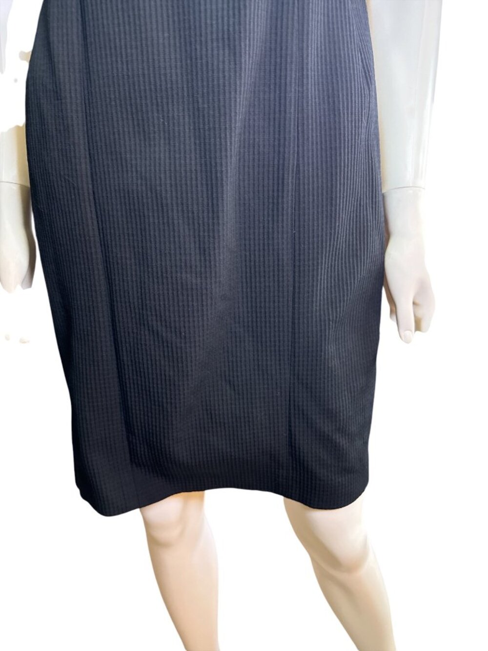 Brooks Brothers Womens Black Sheath Dress 4P Seersucker Office  Mid-Sleeve EUC - Picture 2 of 7